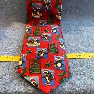 Men’s Necktie Christmas Theme NWOT